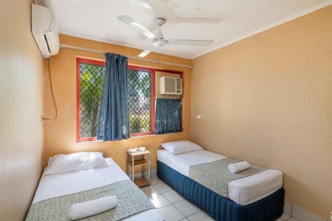 Hiway Inn Motel Дарвин Экстерьер фото